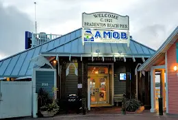anna maria island oyster bar in bradenton florida social destinaton for suncoast pickleaball training camp at dill dinkers in sarasota florida