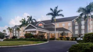 hilton garden in sarasota florida suncoast pickleball training camp lodging location